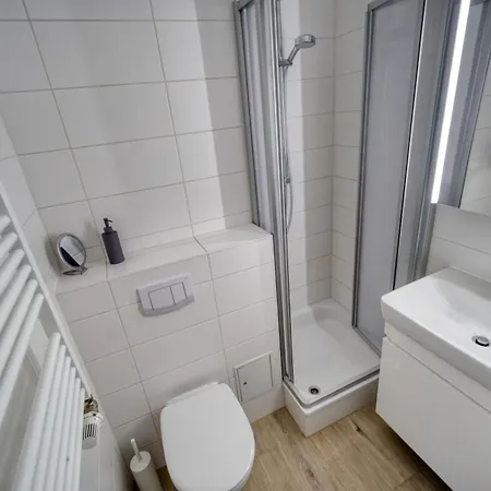 - Haus M, App 0m0501 *